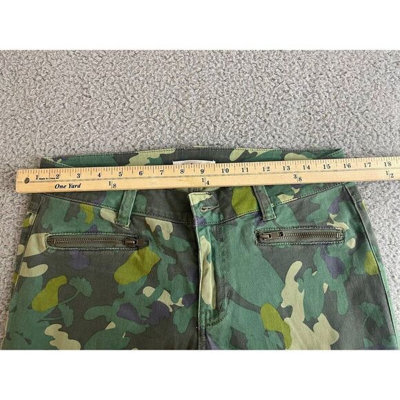 Cabi 766 Green Camo Pattern Skinny Ankle Zip Jeans Size 6 Women’s - Picture 7 of 11